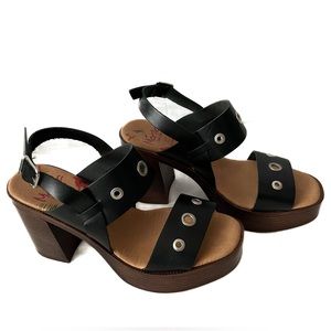 Marila Sweet Life Leather And Grommet Platform Block Heel Sandals